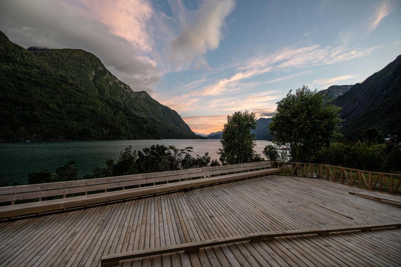 Tawa Refugio Del Puelo Hotel Puelo River Ngoại thất bức ảnh